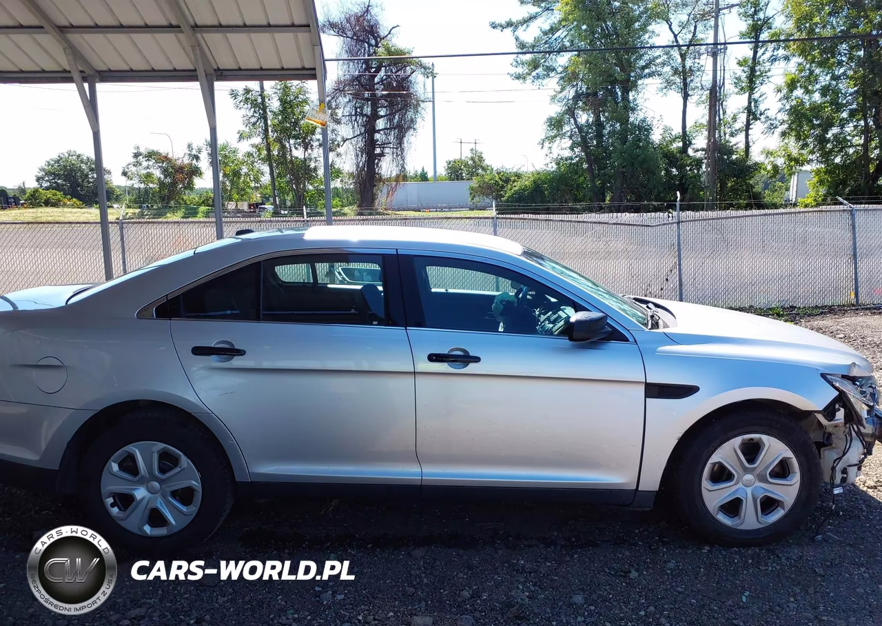 2017 Ford Police Interceptor VIN:1FAHP2L83HG117530 - 13