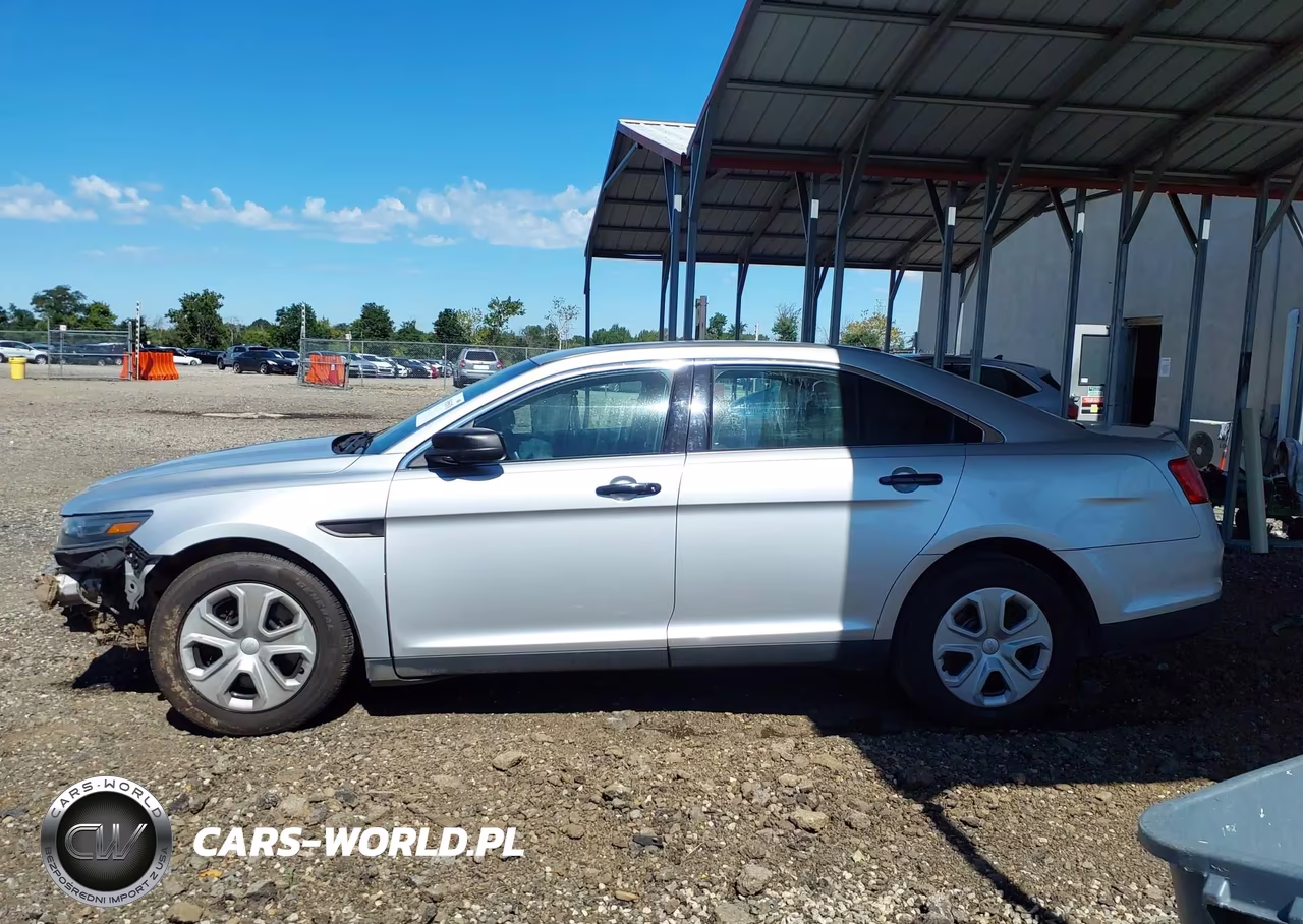 2017 Ford Police Interceptor VIN:1FAHP2L83HG117530 - 14