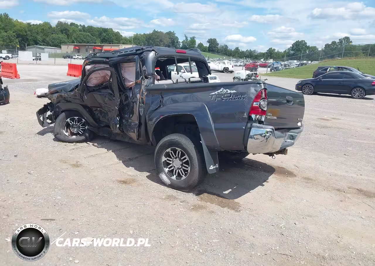 2012 Toyota Tacoma Base V6 VIN:3TMLU4EN7CM103141 - 3