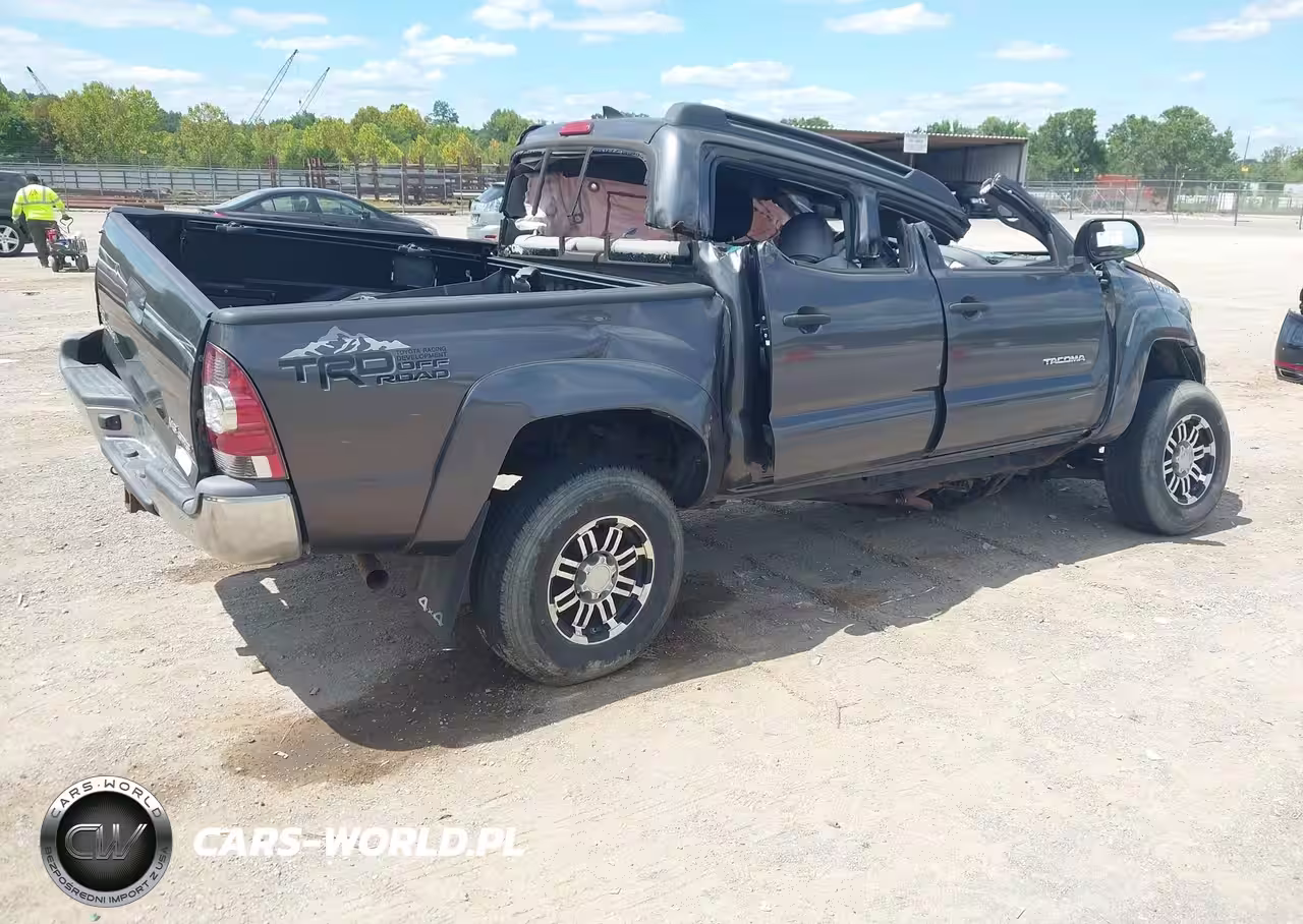 2012 Toyota Tacoma Base V6 VIN:3TMLU4EN7CM103141 - 4
