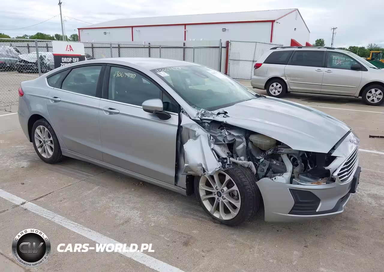 2020 Ford Fusion Hybrid Se