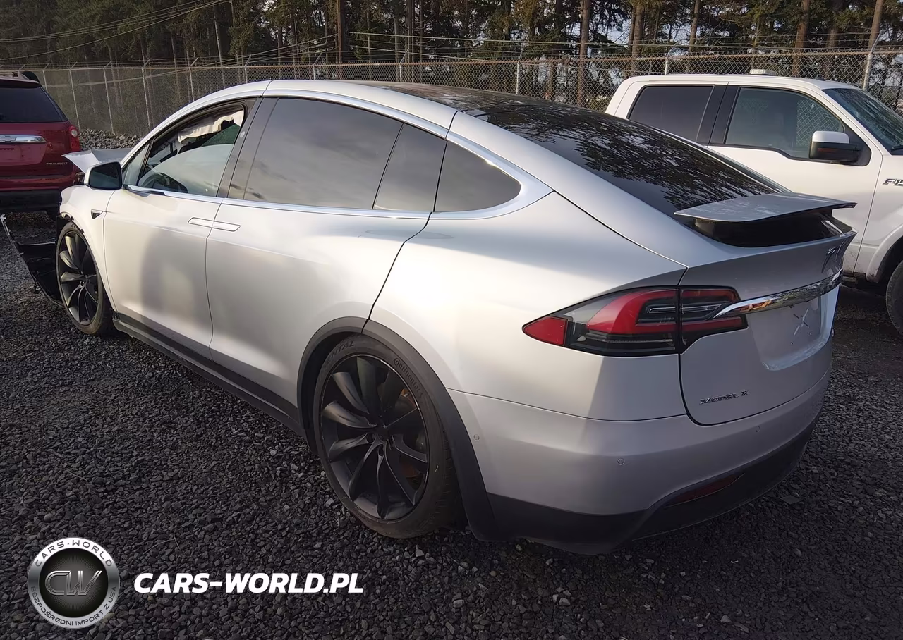 2017 Tesla Model X 100D-75D-90D VIN:5YJXCBE21HF065481 - 3