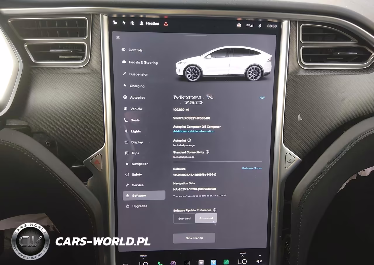 2017 Tesla Model X 100D-75D-90D VIN:5YJXCBE21HF065481 - 7