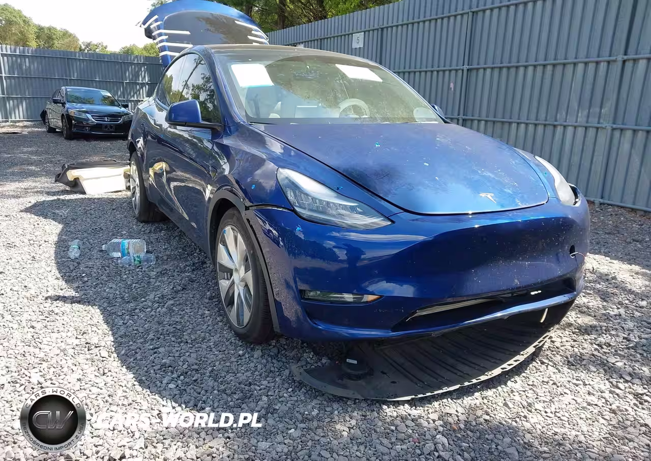 2021 Tesla Model Y Long Range Dual Motor All-Wheel Drive