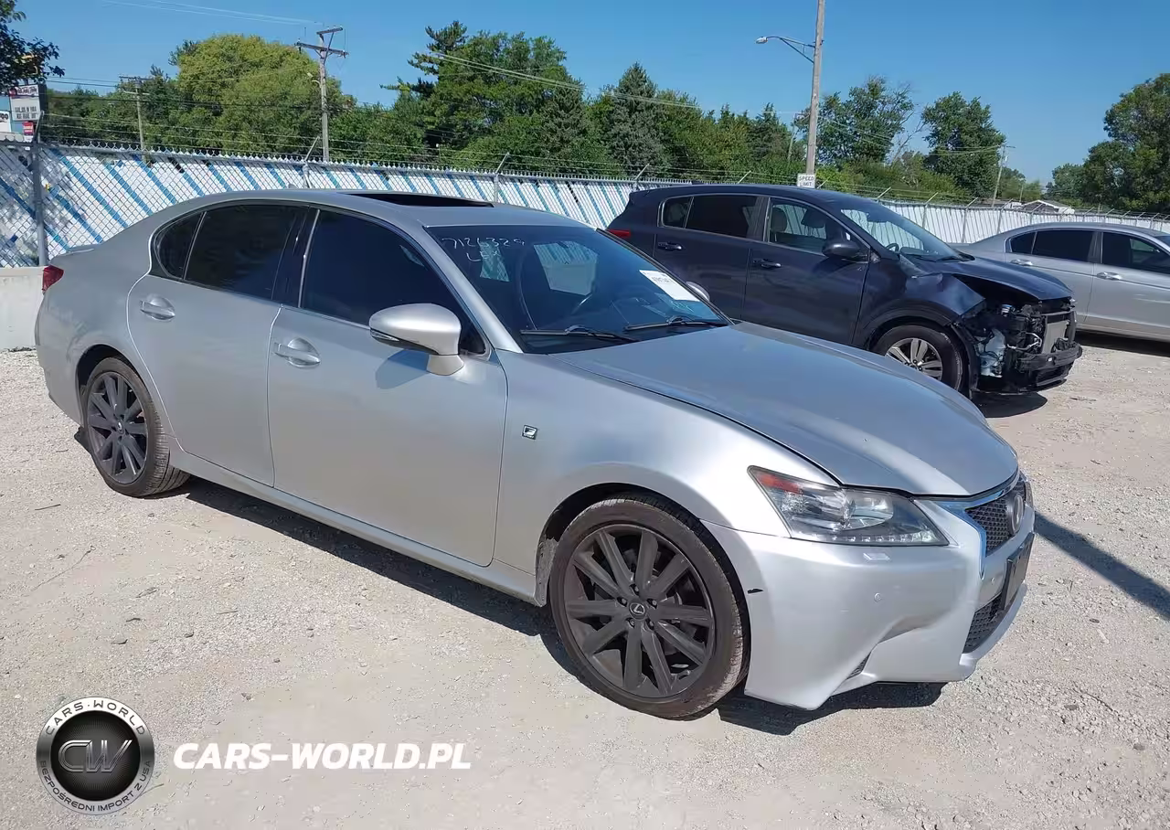 LEXUS