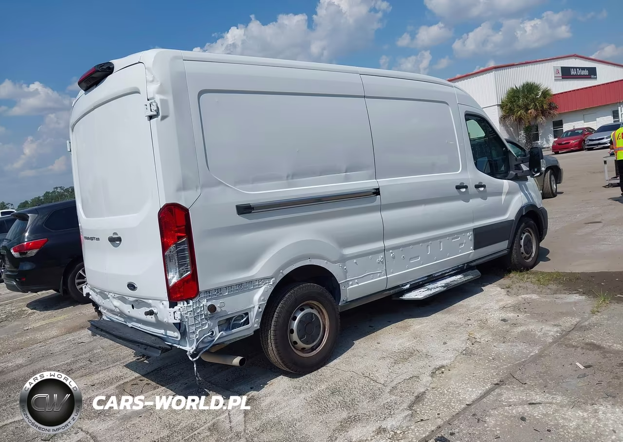 2020 Ford Transit-250 VIN:1FTBR1C82LKA53023 - 4