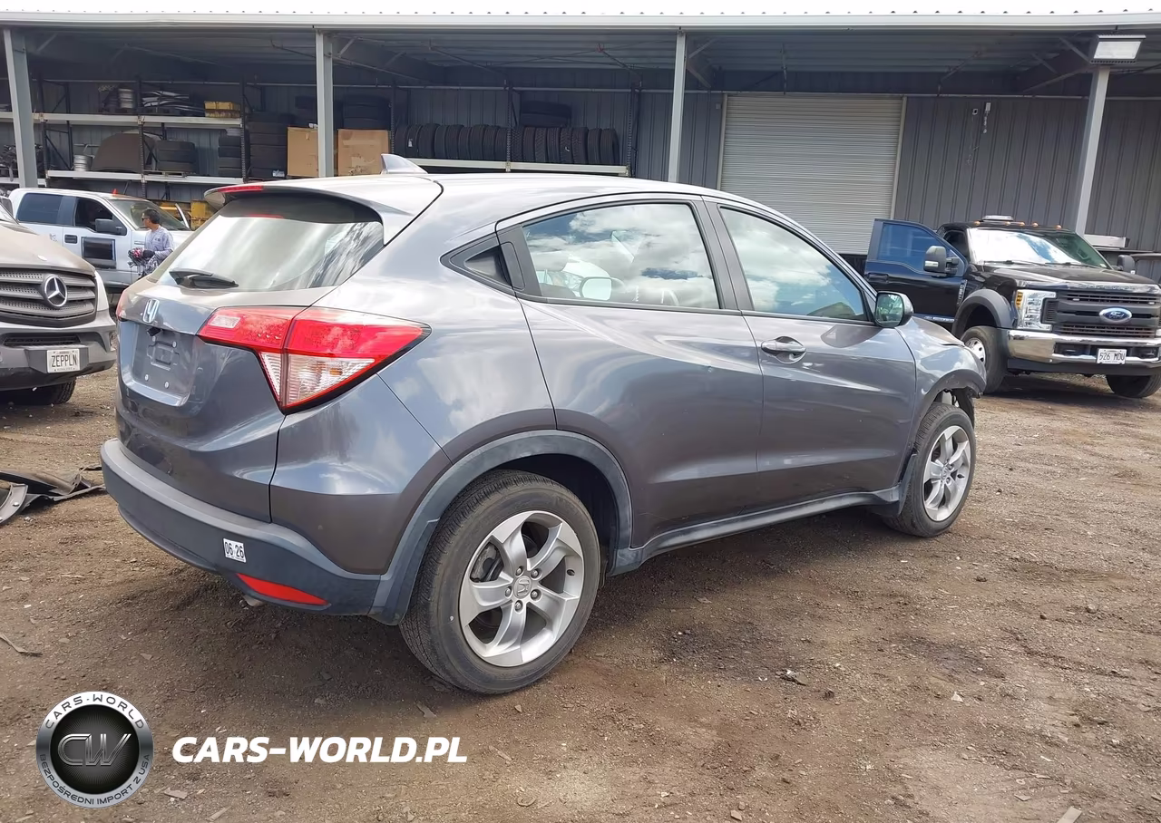 2017 Honda Hr-V Lx VIN:3CZRU5H31HG705091 - 4