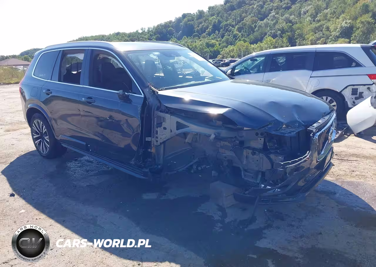 2022 Volvo Xc90 T6 Momentum 6 Passenger