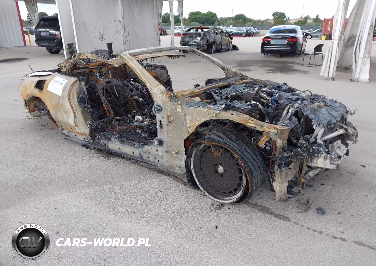 2024 BMW M8 Cabriolet Competition – zdjęcie 1 z 11