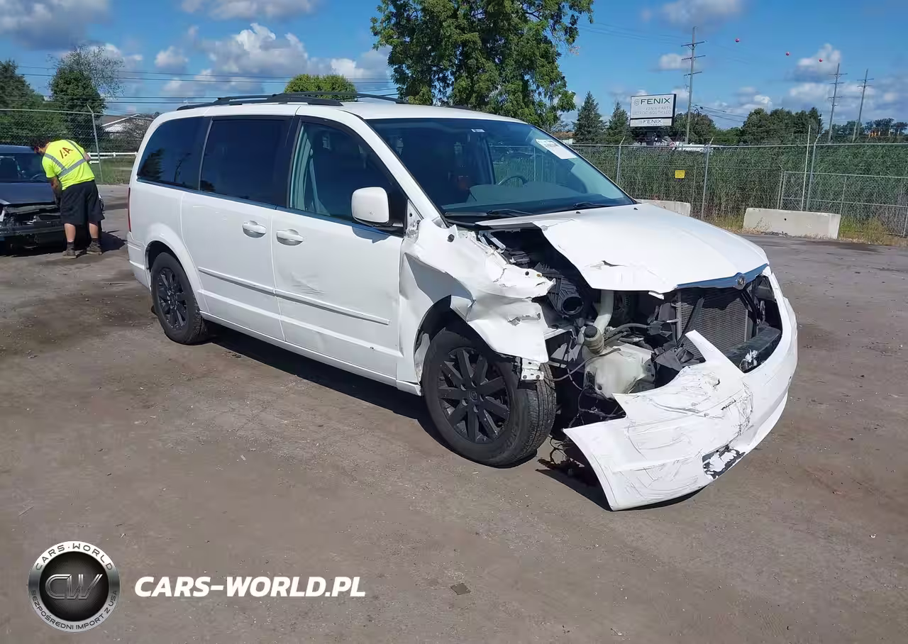 2008 Chrysler Town & Country Touring
