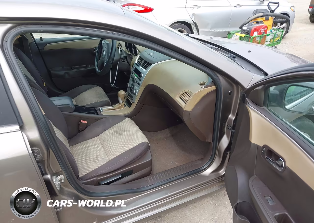 2011 Chevrolet Malibu Ls VIN:1G1ZB5E1XBF319897 - 5