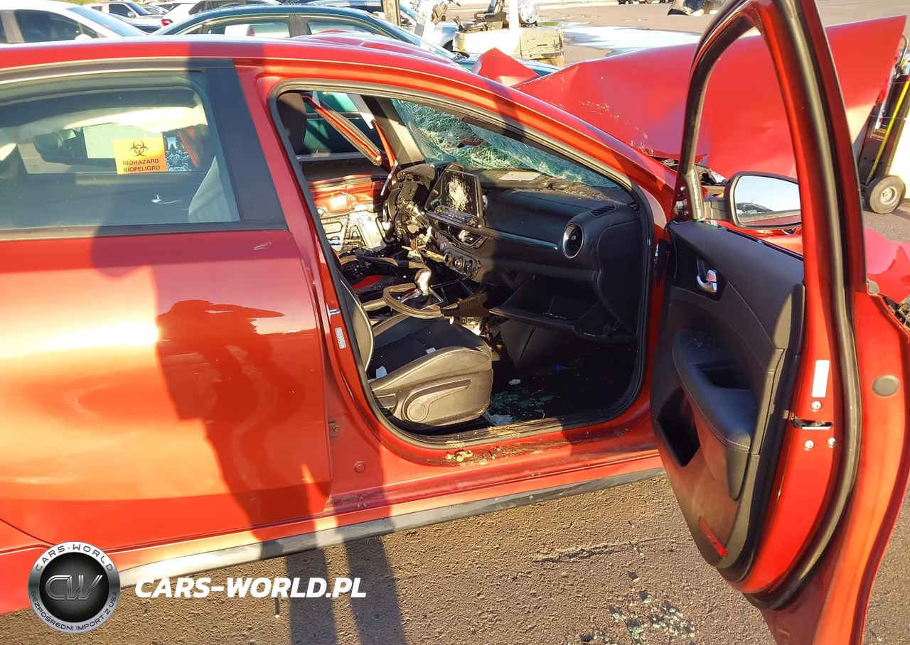 2021 Kia Forte Gt-Line VIN:3KPF34AD1ME389268 - 5