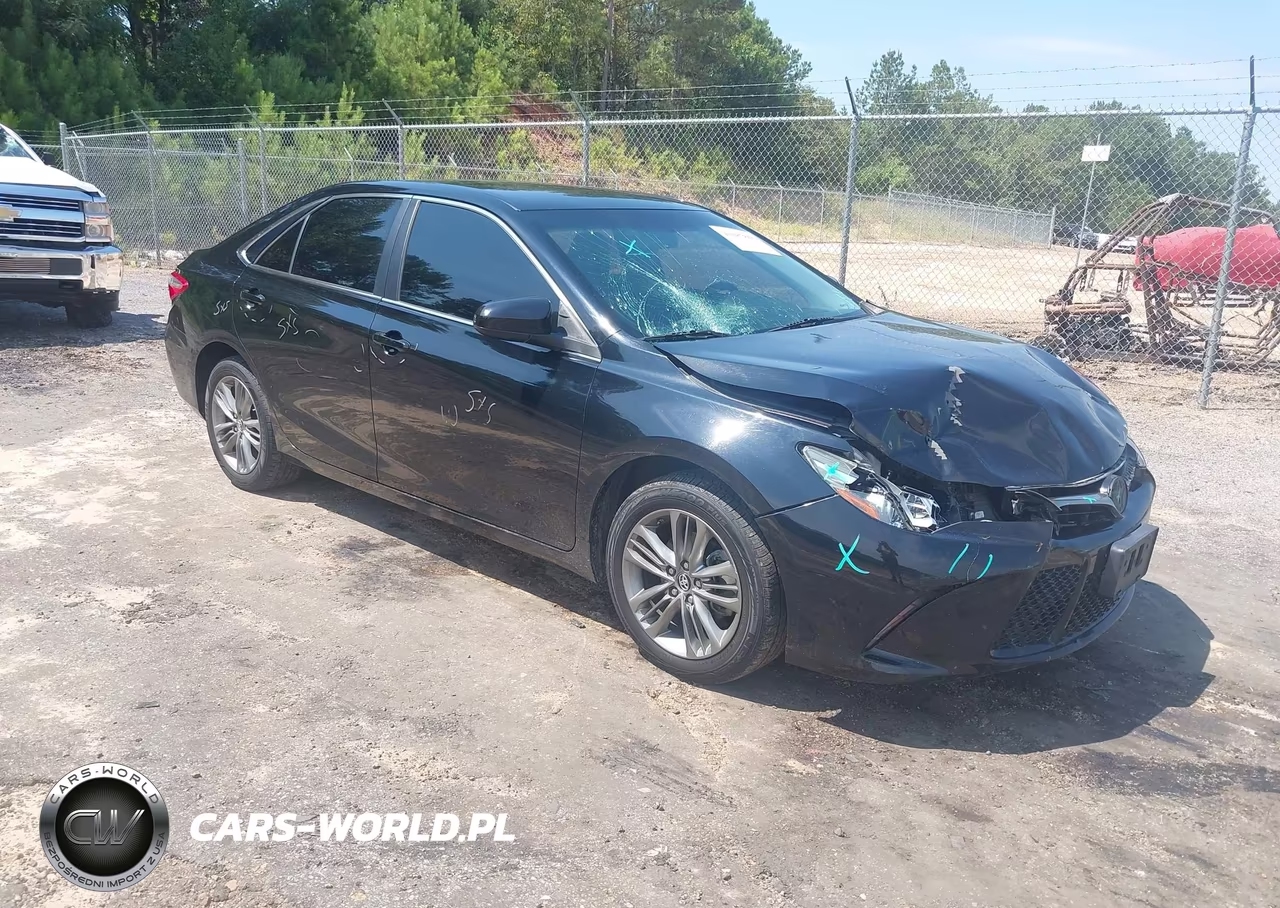 2016 Toyota Camry Se – zdjęcie 1 z 16