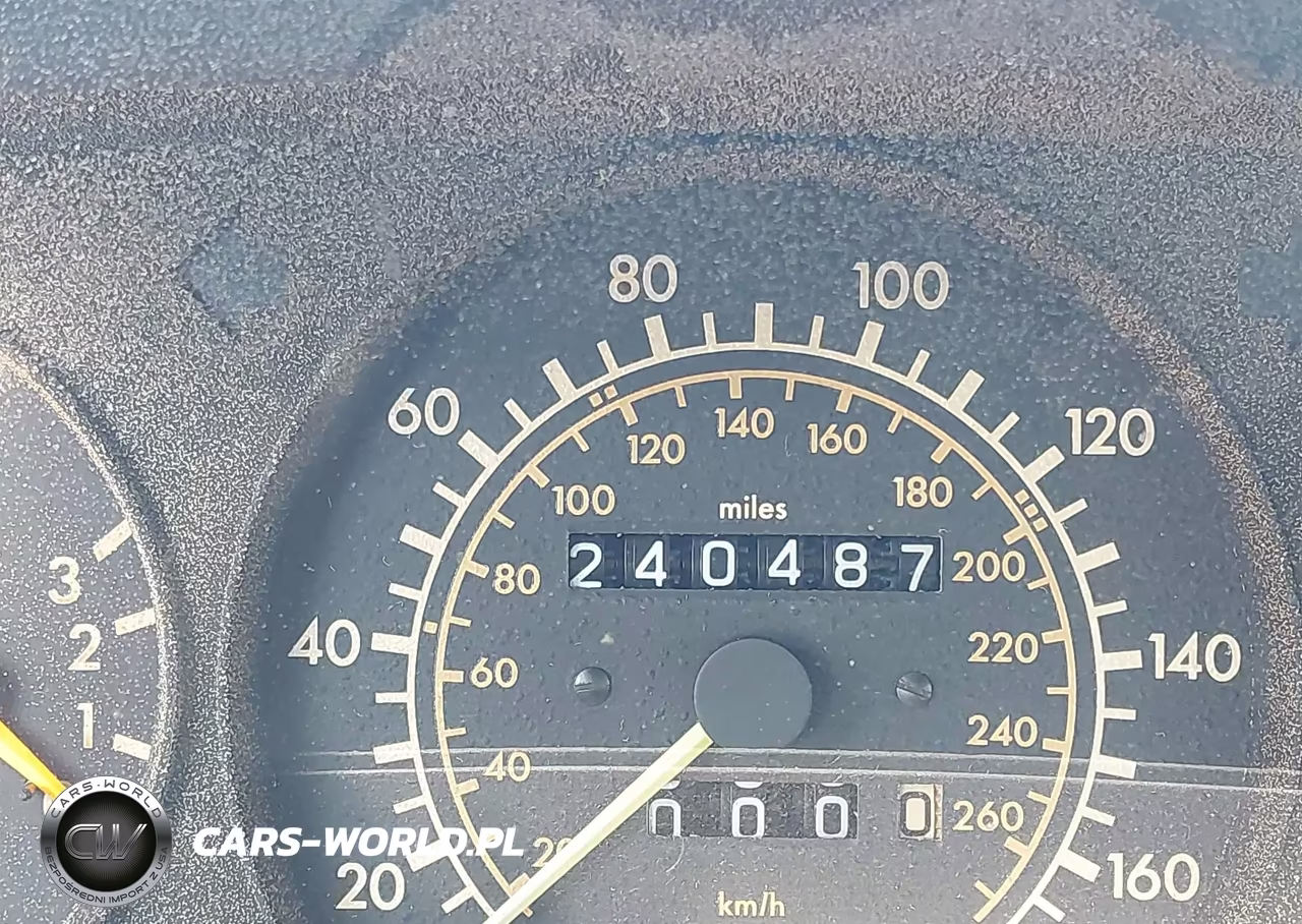 1986 Mercedes-Benz 560 Sec VIN:WDBCA45D5GA200646 - 15