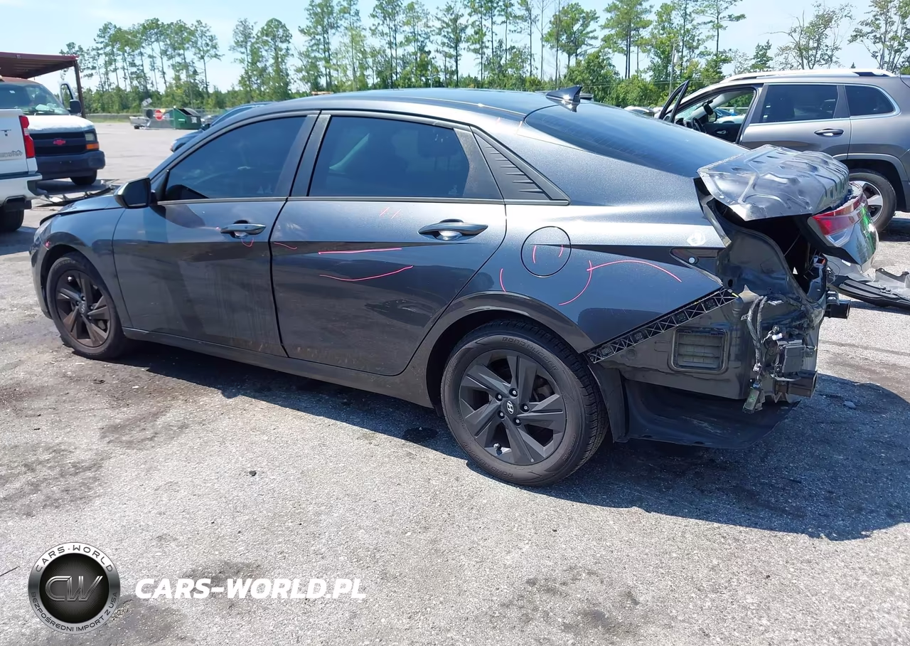 2021 Hyundai Elantra Sel VIN:5NPLM4AG8MH009512 - 3