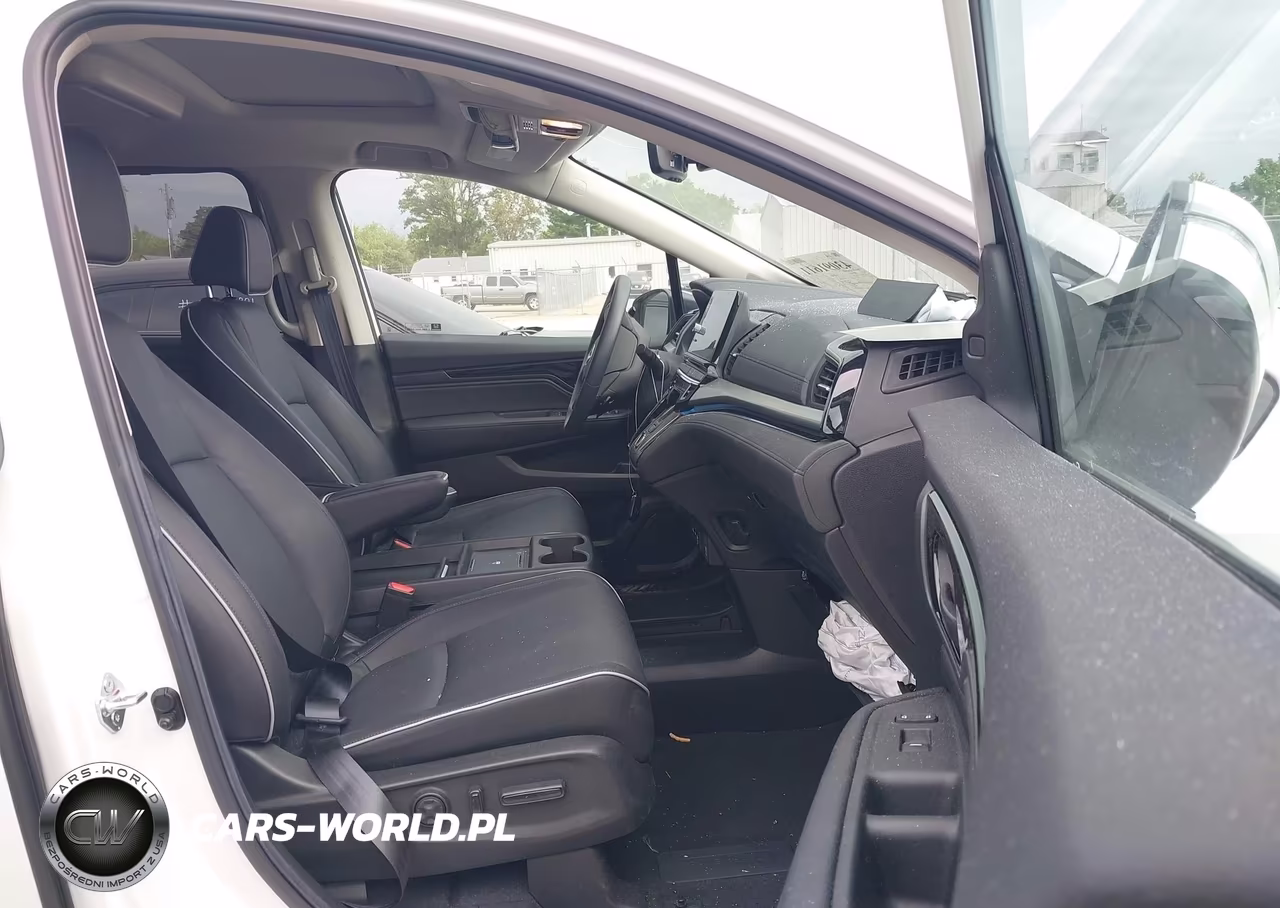 2025 Honda Odyssey Touring VIN:5FNRL6H87SB052953 - 5