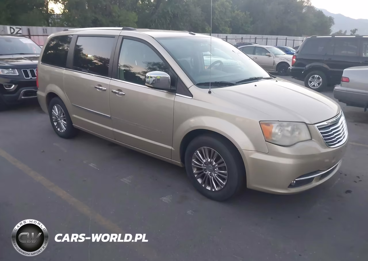 2011 Chrysler Town & Country Limited