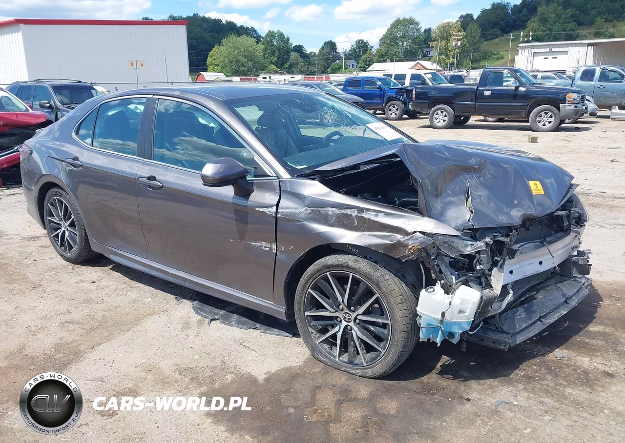 2021 Toyota Camry Se