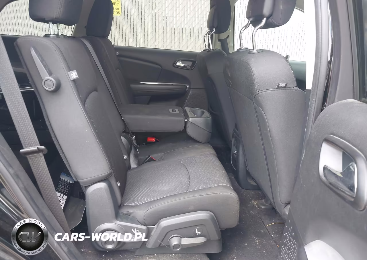 2018 Dodge Journey Se VIN:3C4PDCAB2JT166769 - 8