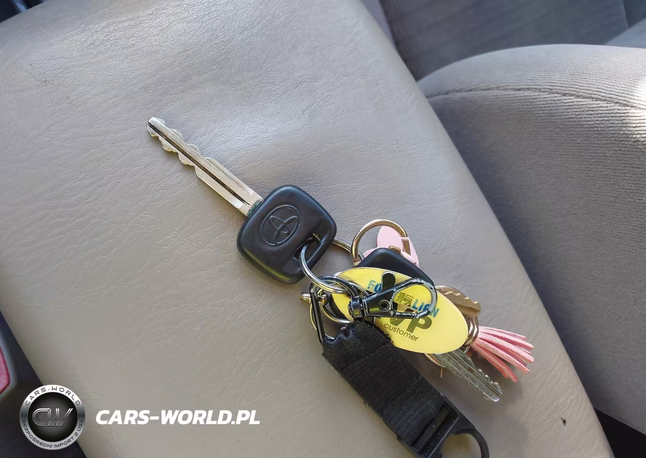 2006 Toyota Camry Le VIN:4T1BE32K76U163042 - 11