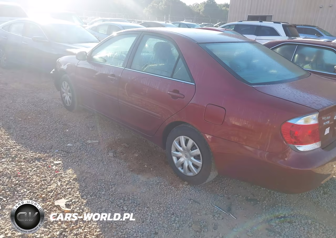 2006 Toyota Camry Le VIN:4T1BE32K76U163042 - 3