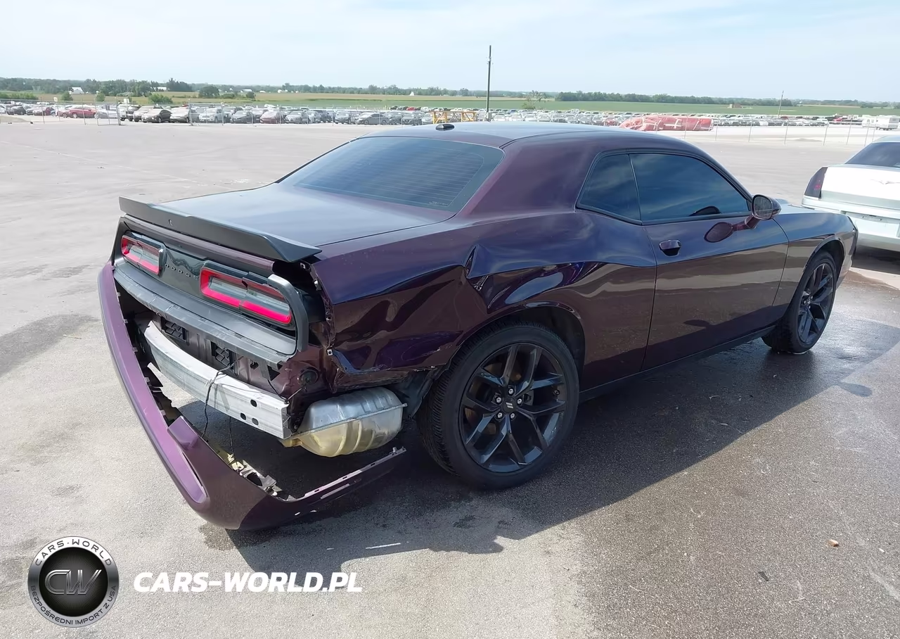 2022 Dodge Challenger Sxt VIN:2C3CDZAG7NH187939 - 4