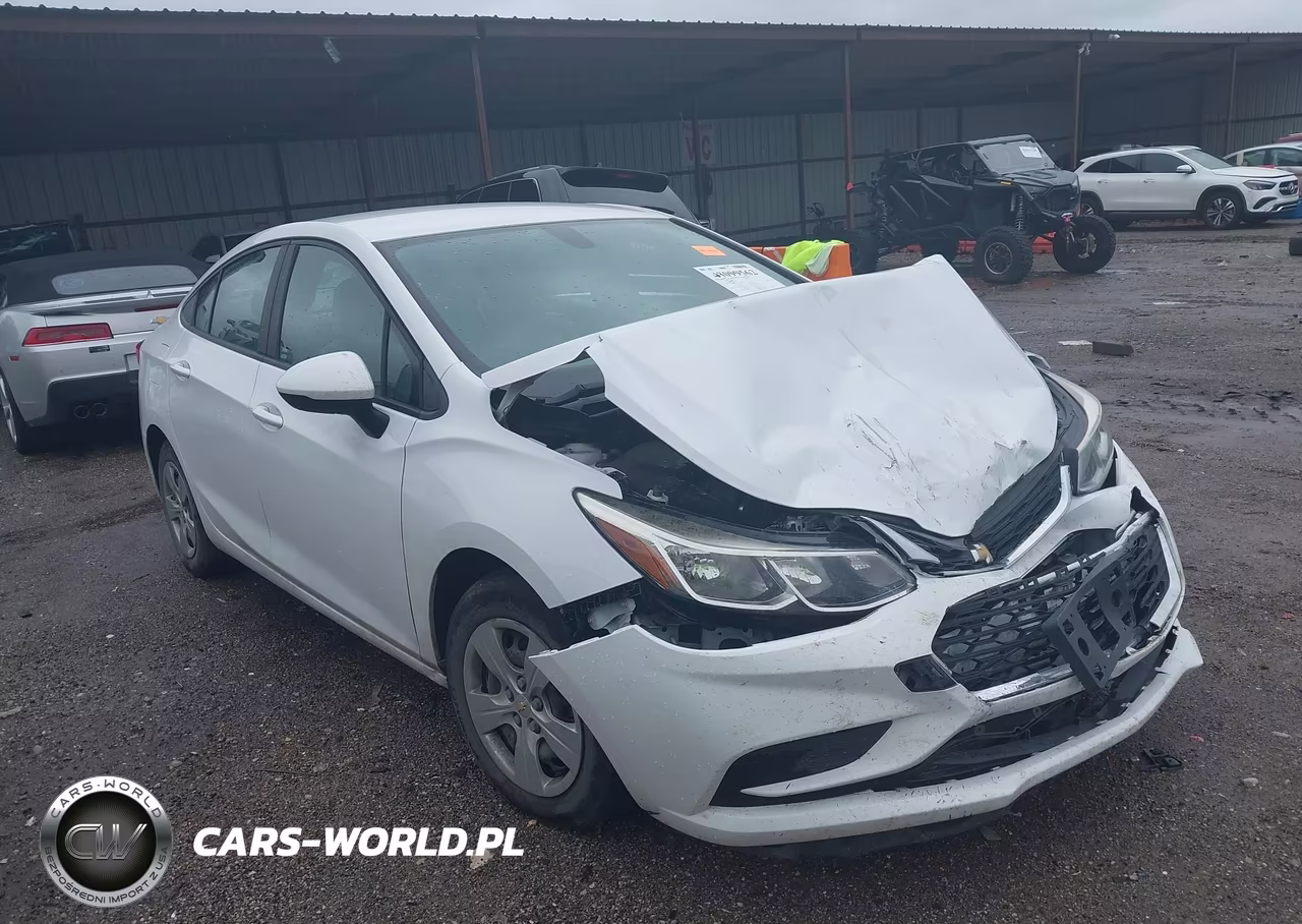 2017 Chevrolet Cruze Ls Auto – zdjęcie 1 z 15