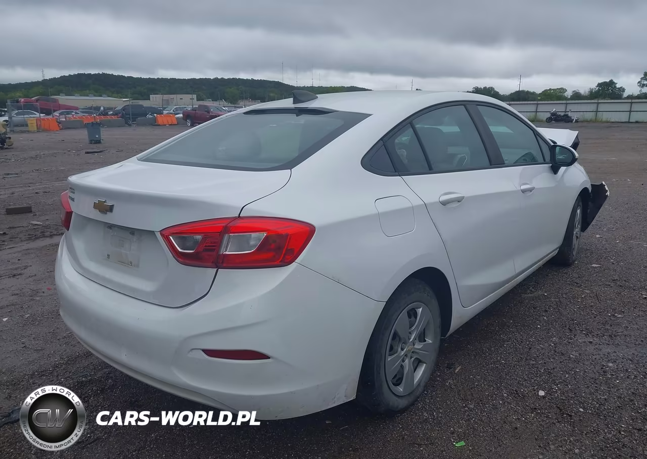2017 Chevrolet Cruze Ls Auto VIN:1G1BC5SM2H7115594 - 4