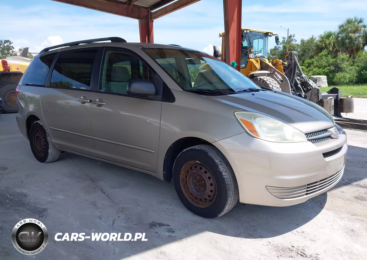 2004 Toyota Sienna Le