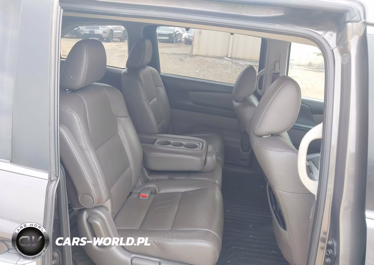 2015 Honda Odyssey Ex-L VIN:5FNRL5H64FB041973 - 8