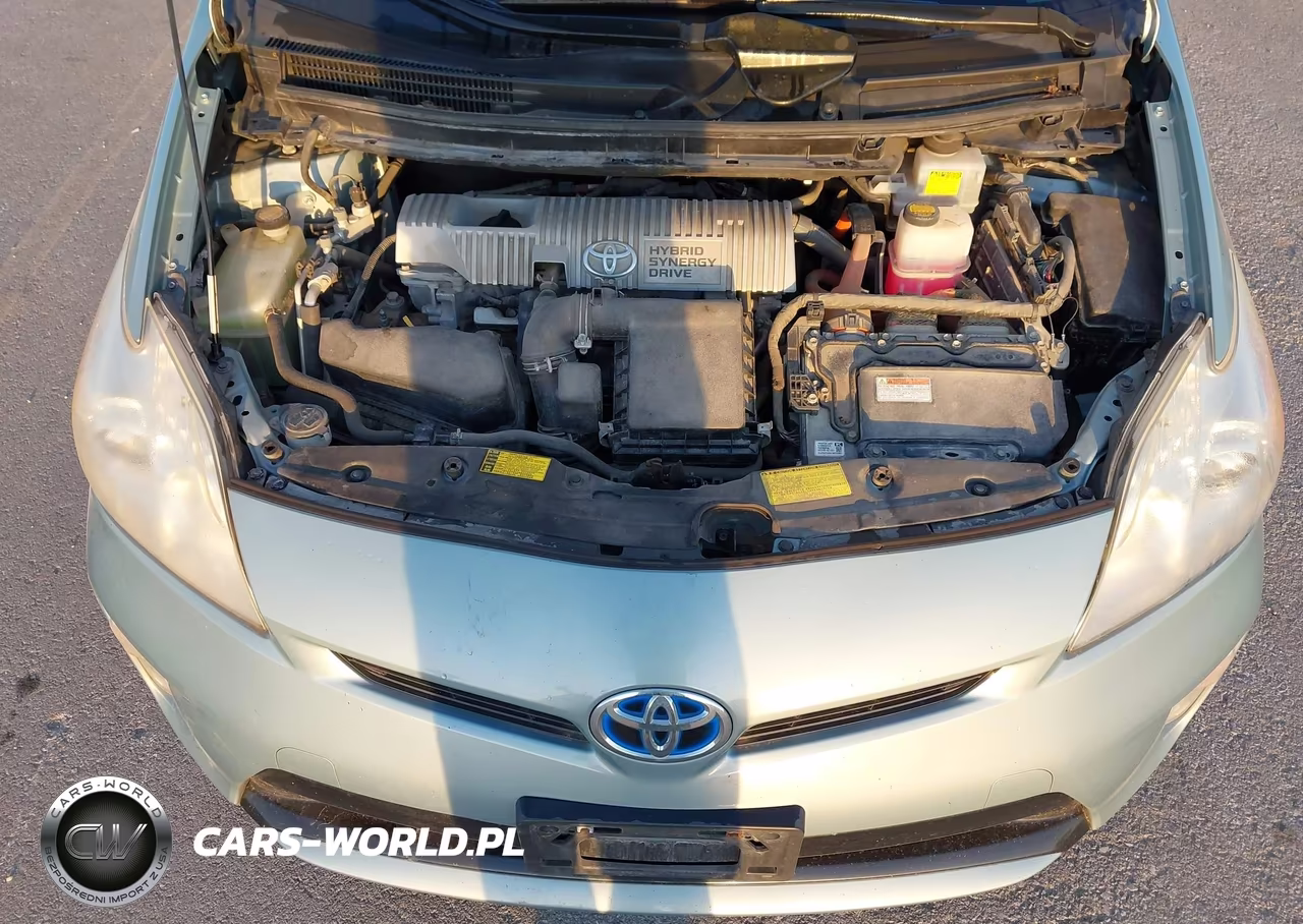 2013 Toyota Prius Two VIN:JTDKN3DU4D1660776 - 10