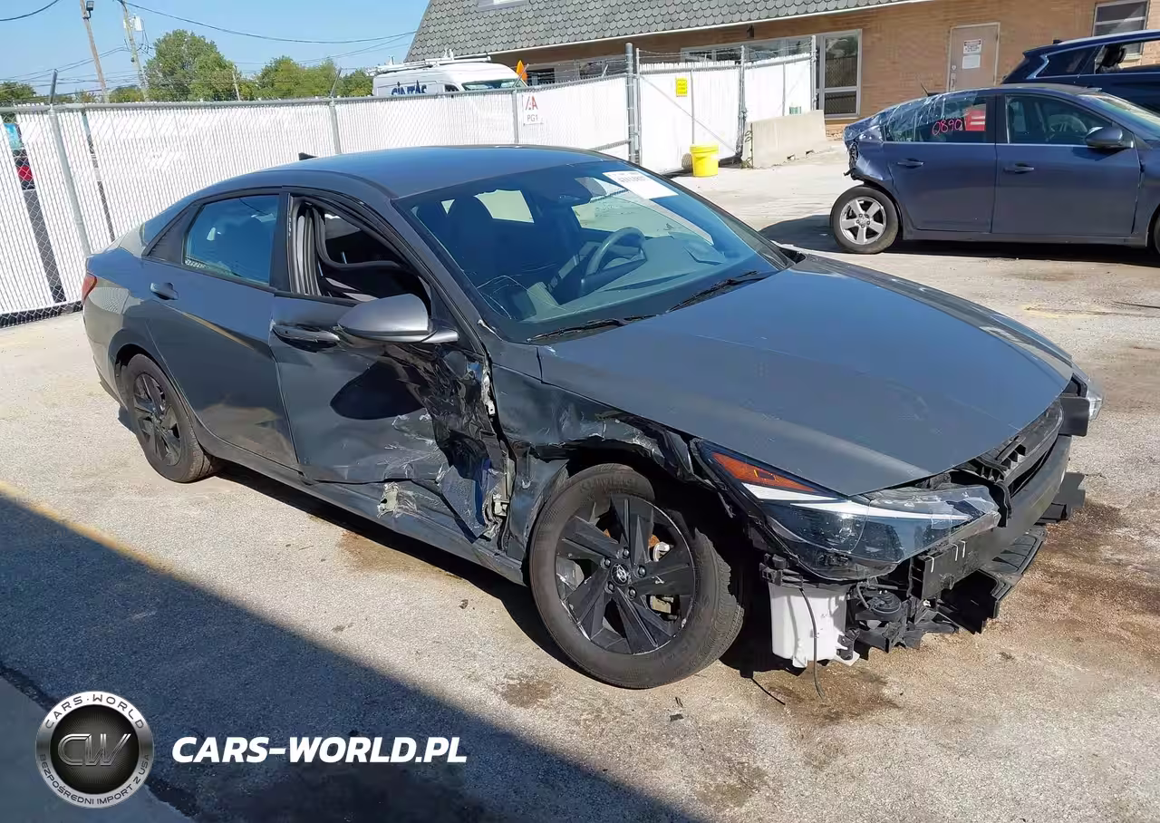 2023 Hyundai Elantra Sel