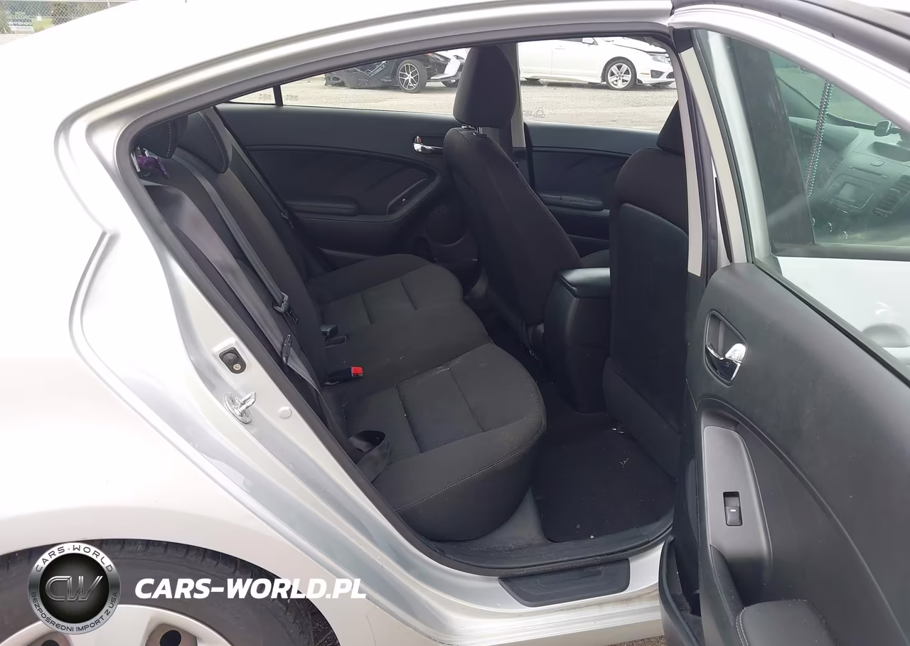 2016 Kia Forte Lx VIN:KNAFK4A63G5602660 - 8