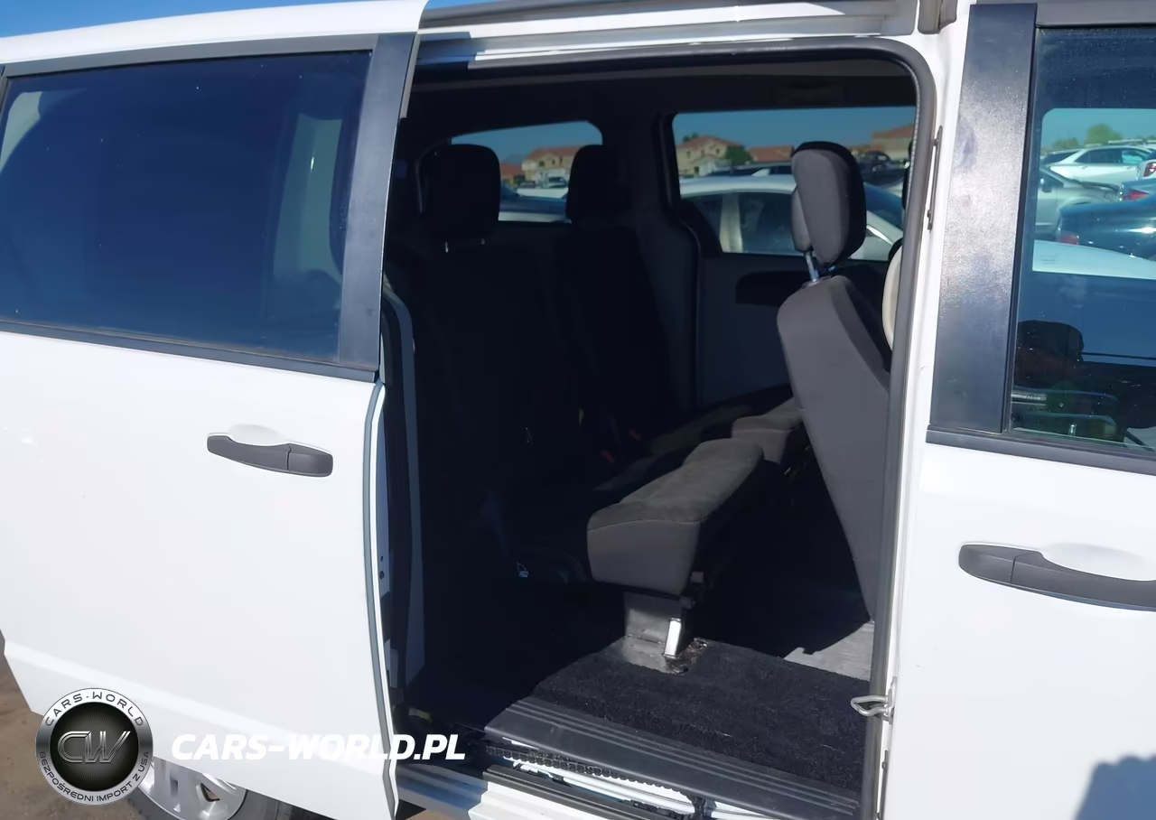 2019 Dodge Grand Caravan Se VIN:2C4RDGBG7KR754486 - 8