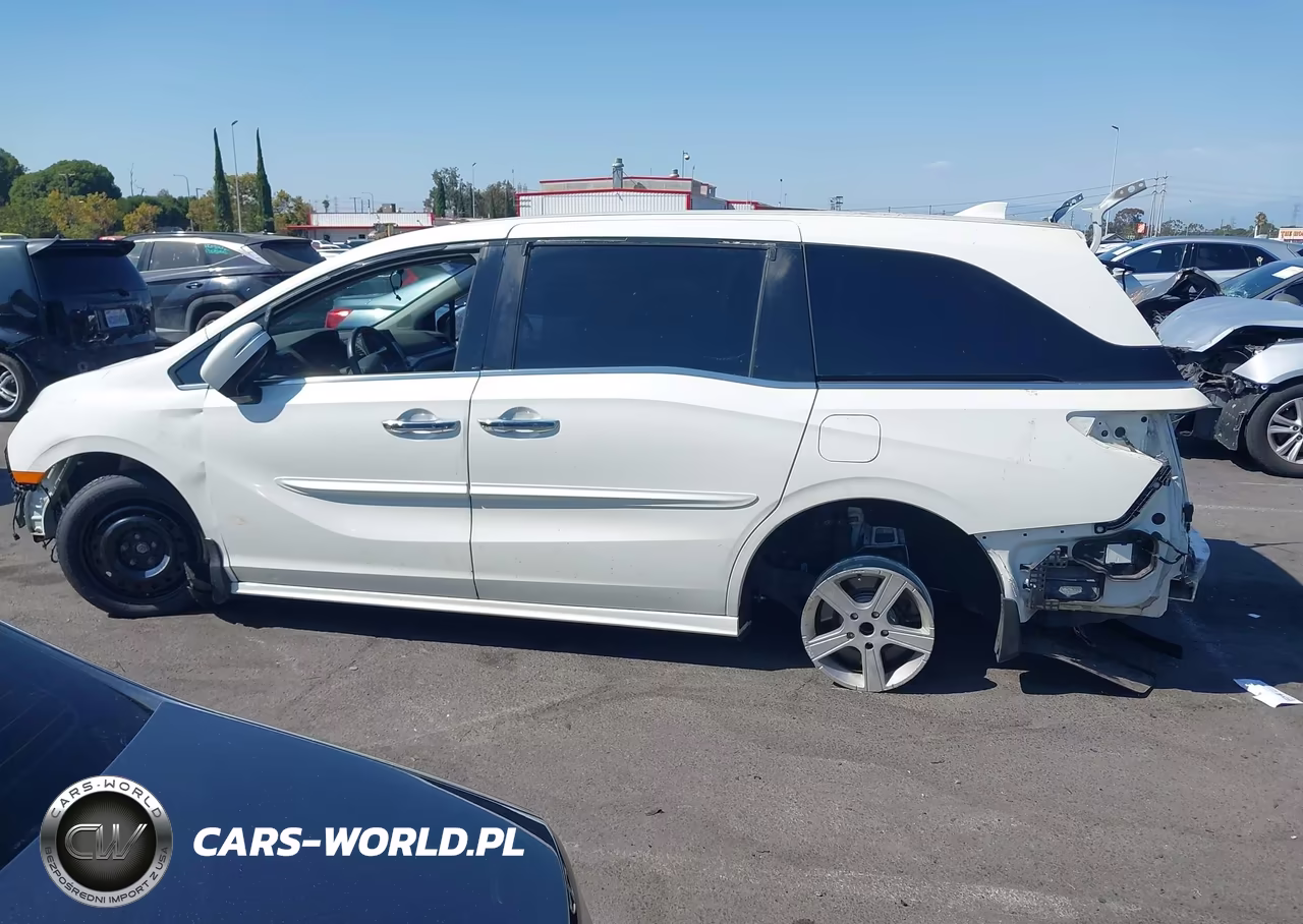 2019 Honda Odyssey Elite VIN:5FNRL6H98KB041114 - 14