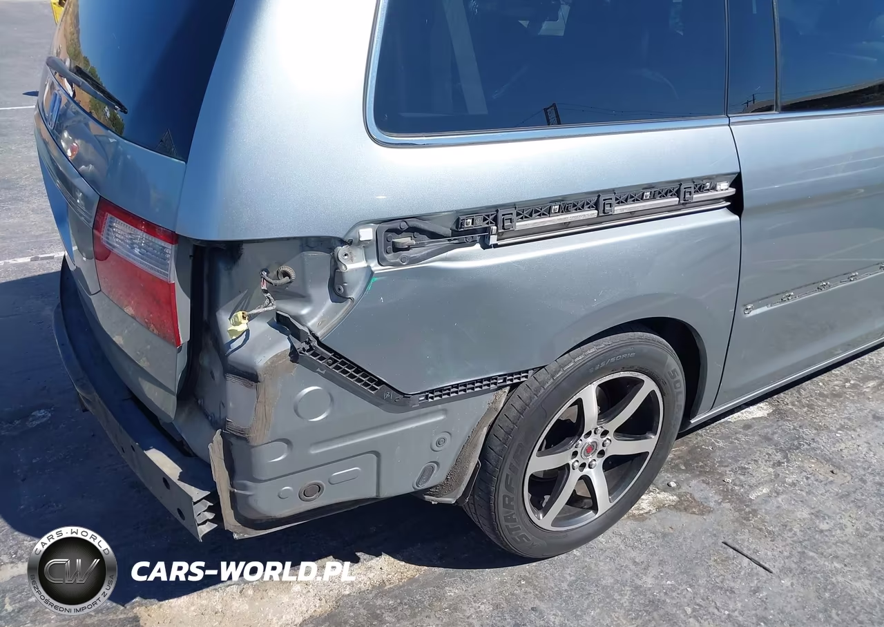 2005 Honda Odyssey Touring VIN:5FNRL38835B090411 - 13