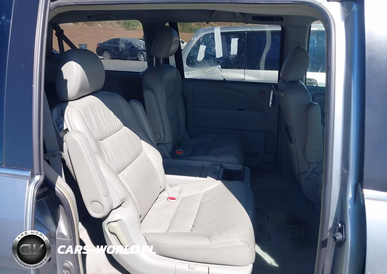 2005 Honda Odyssey Touring VIN:5FNRL38835B090411 - 8