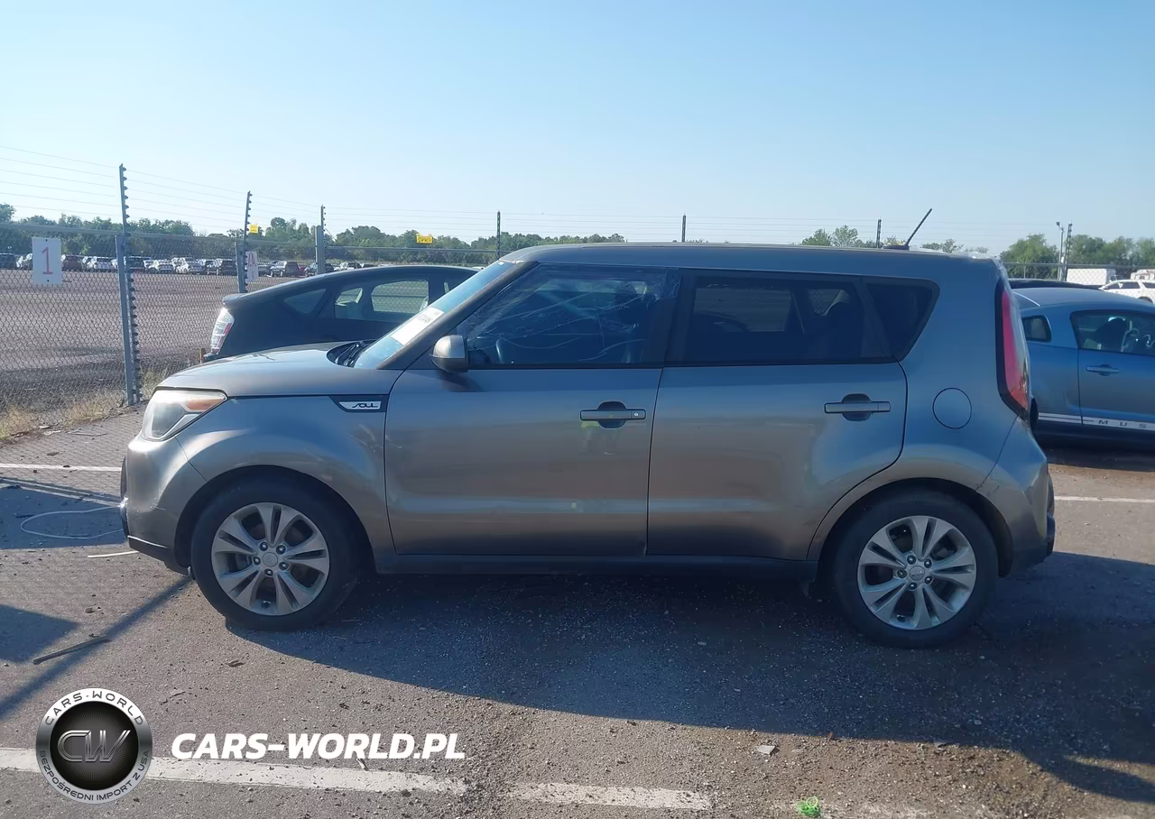 2016 Kia Soul + VIN:KNDJP3A56G7302499 - 13