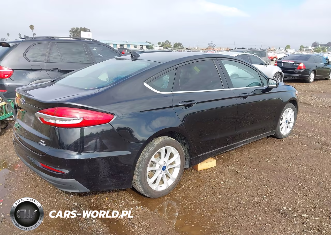 2020 Ford Fusion Hybrid Se VIN:3FA6P0LU8LR258538 - 4