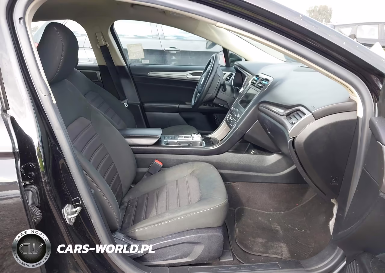 2020 Ford Fusion Hybrid Se VIN:3FA6P0LU8LR258538 - 5