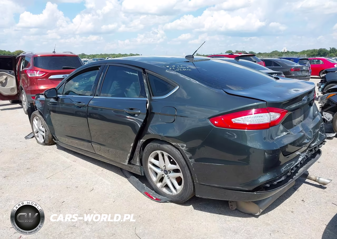 2015 Ford Fusion Se VIN:1FA6P0H74F5114771 - 3