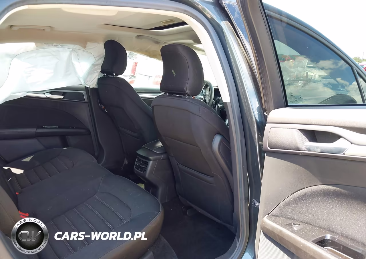 2015 Ford Fusion Se VIN:1FA6P0H74F5114771 - 8