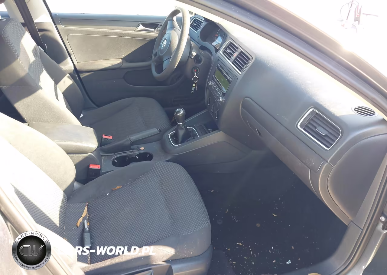 2013 Volkswagen Jetta 2.0L S VIN:3VW1K7AJ6DM256285 - 5