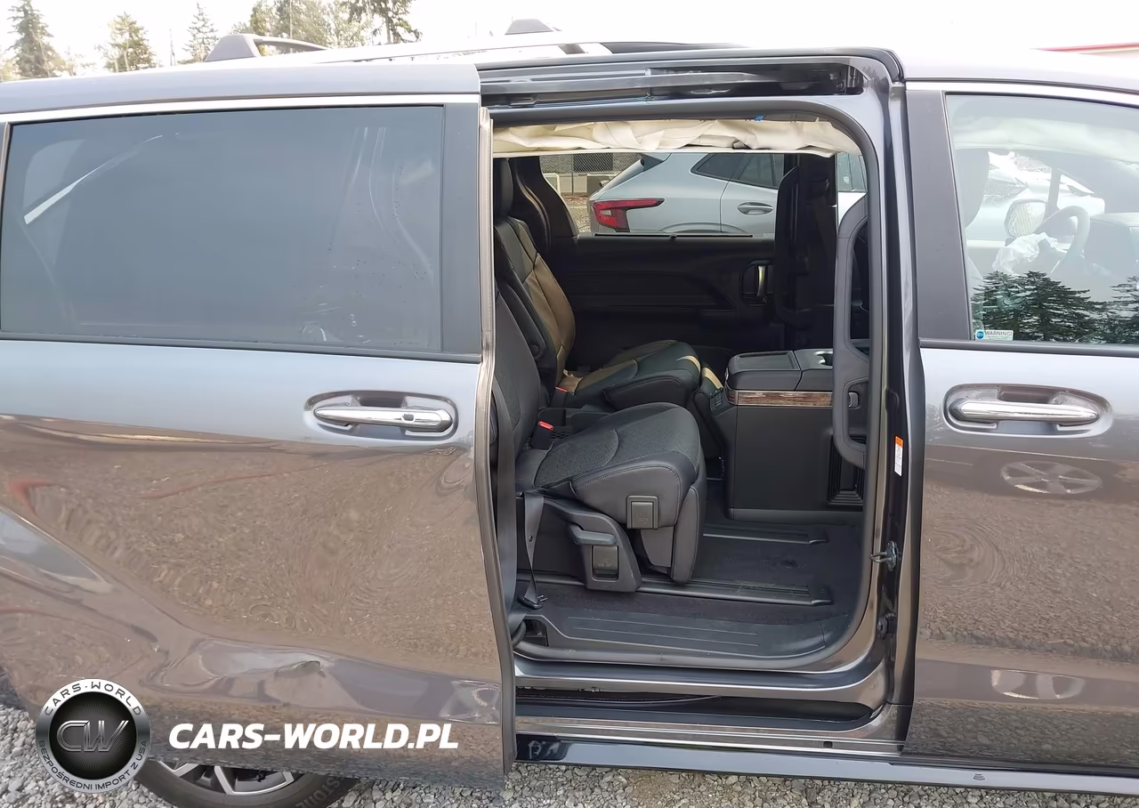 2025 Toyota Sienna Platinum VIN:5TDESKFC6SS205724 - 8