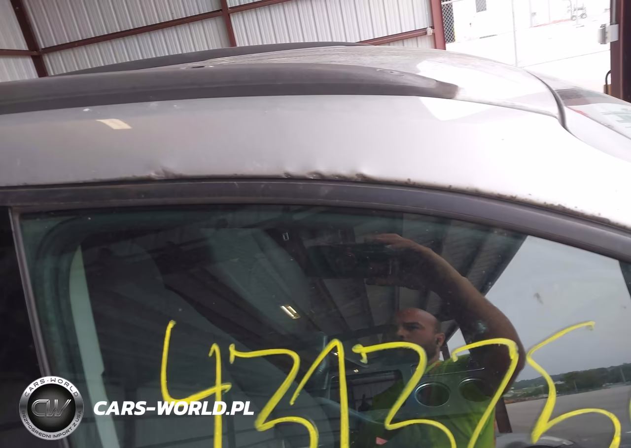 2010 Chevrolet Traverse Lt VIN:1GNLVFED6AS109864 - 12