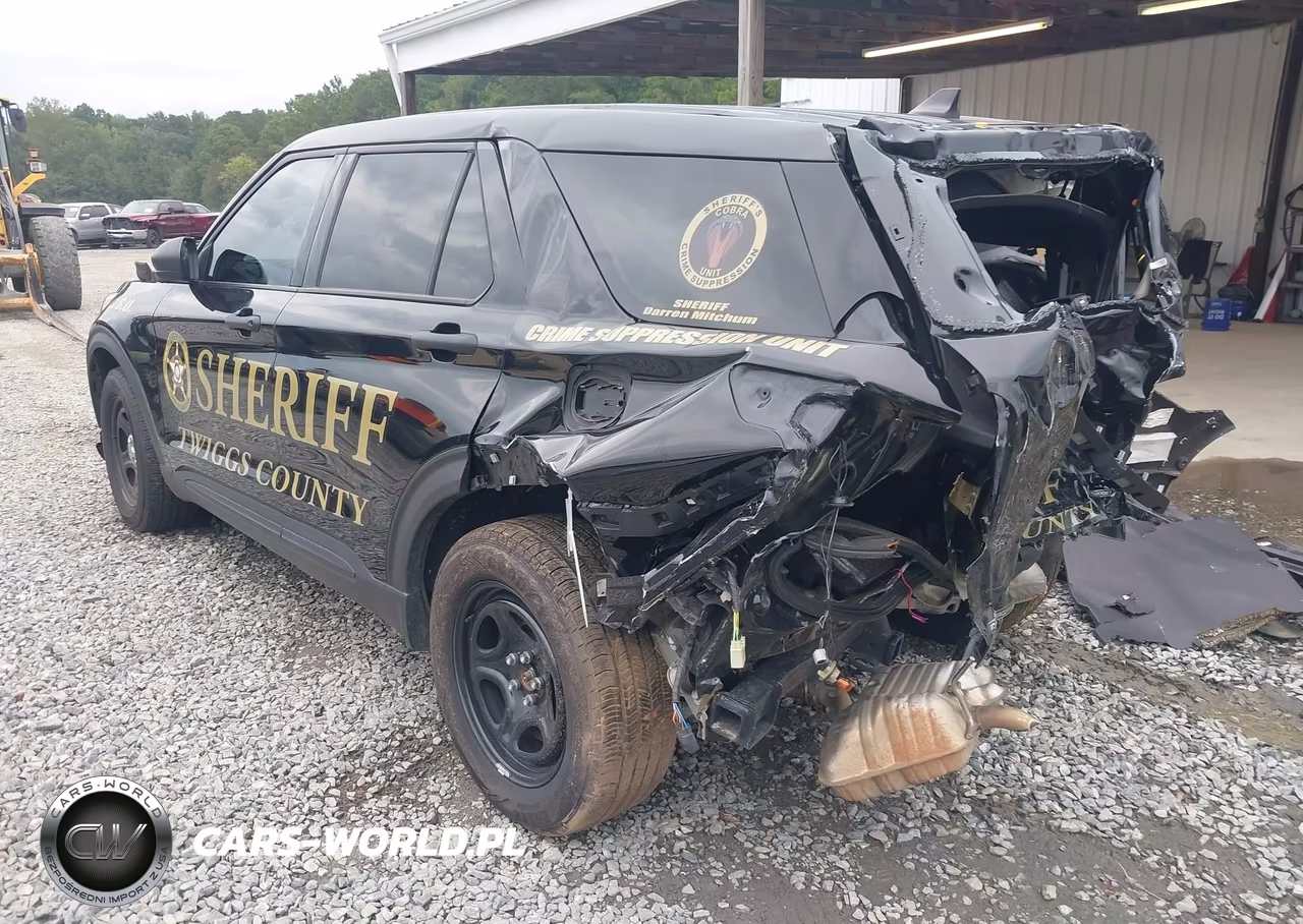 2024 Ford Police Interceptor VIN:1FM5K8AC6RGA25704 - 3