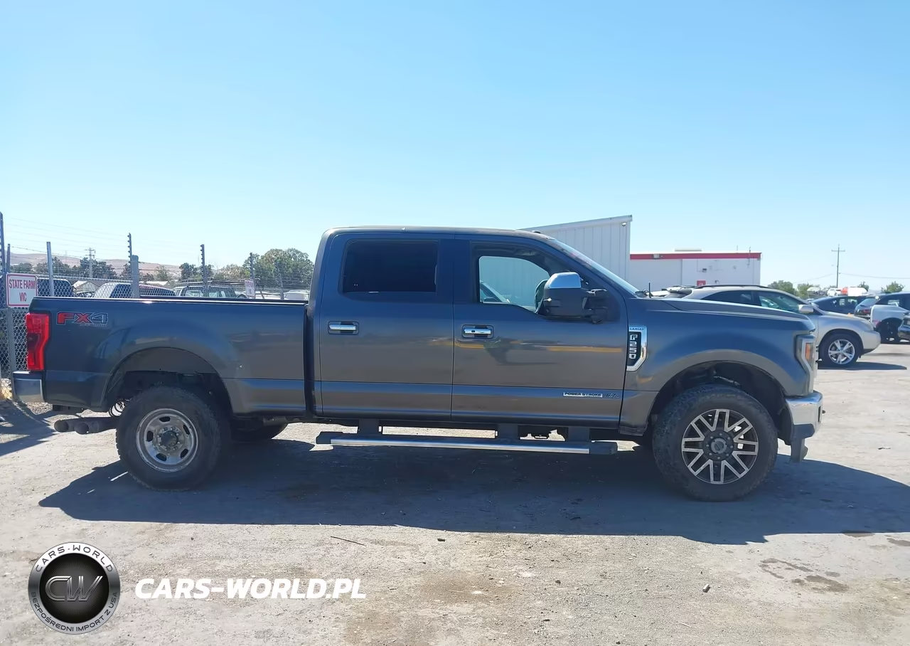 2017 Ford F-250 Lariat VIN:1FT7W2BT7HEE26511 - 13
