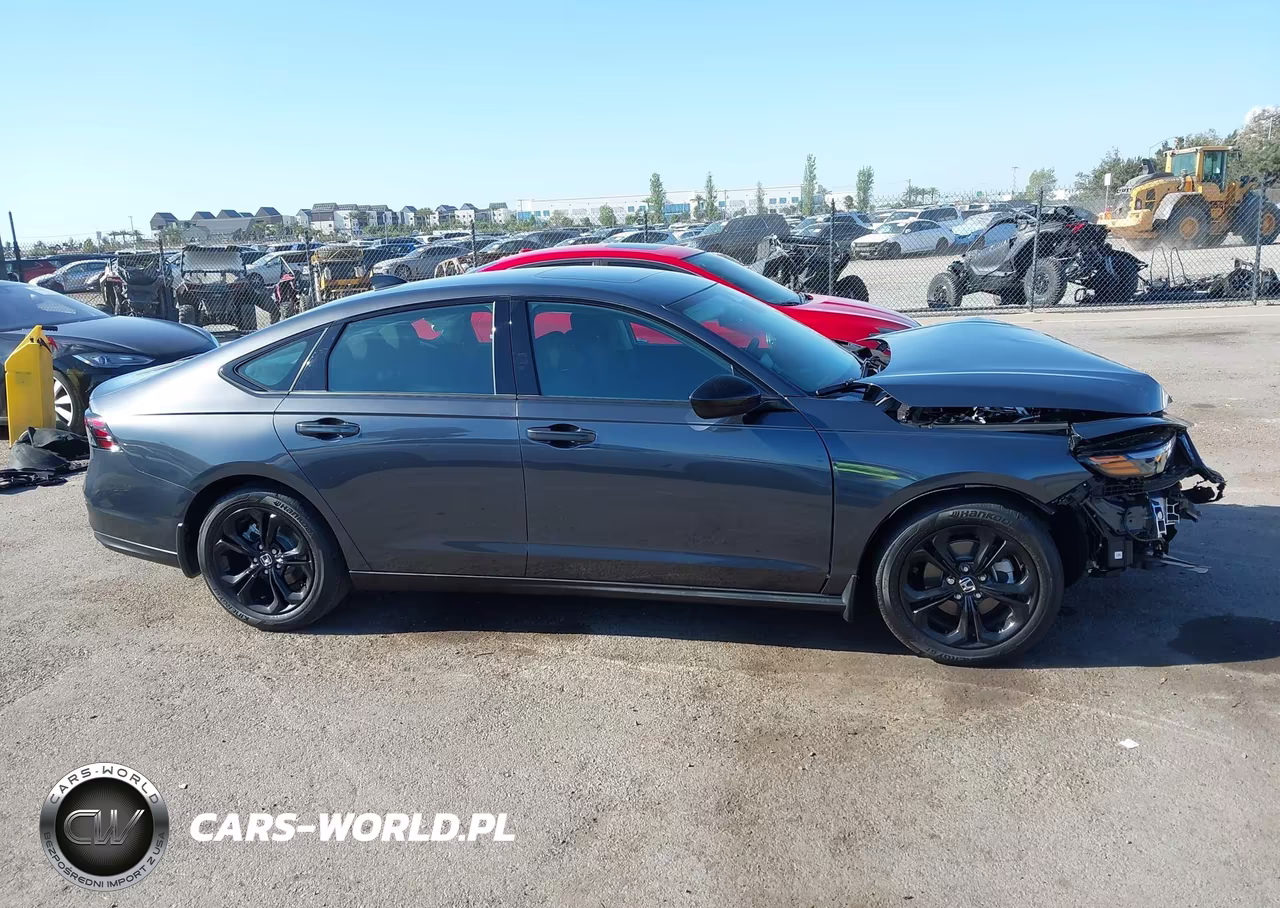 2025 Honda Accord Se VIN:1HGCY1F43SA039010 - 14