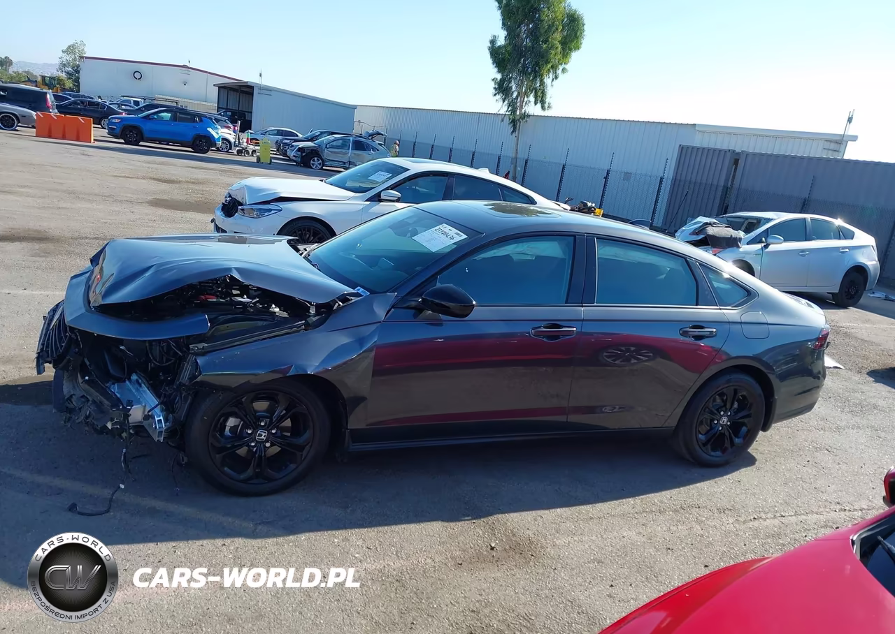 2025 Honda Accord Se VIN:1HGCY1F43SA039010 - 15