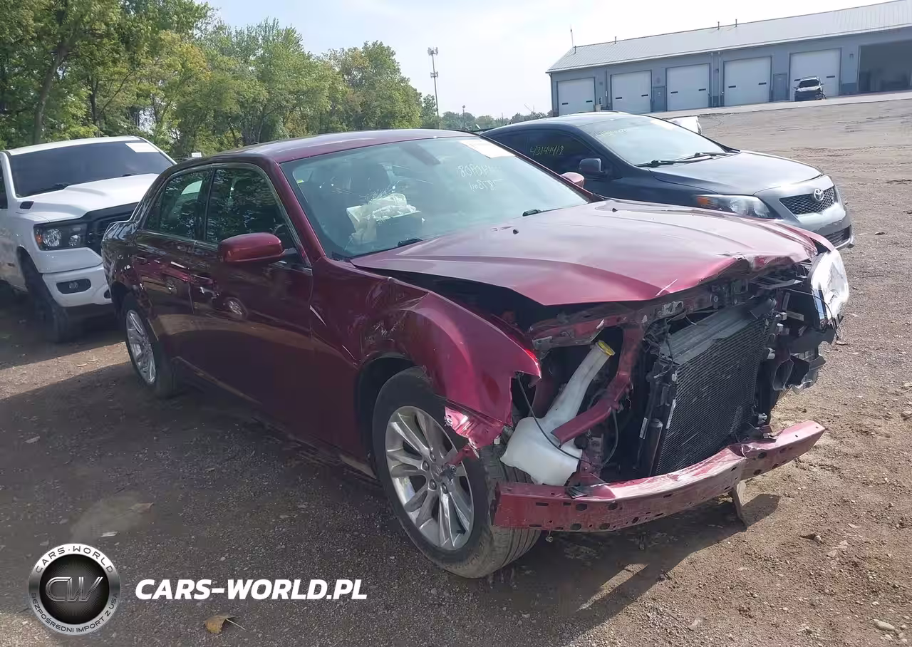 2019 Chrysler 300 Touring